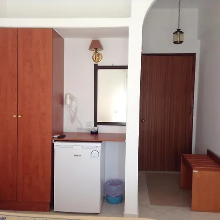 Hotel Meltemi 2*