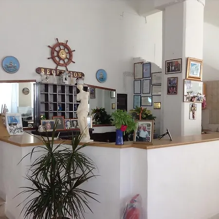 Hotel Meltemi 2*