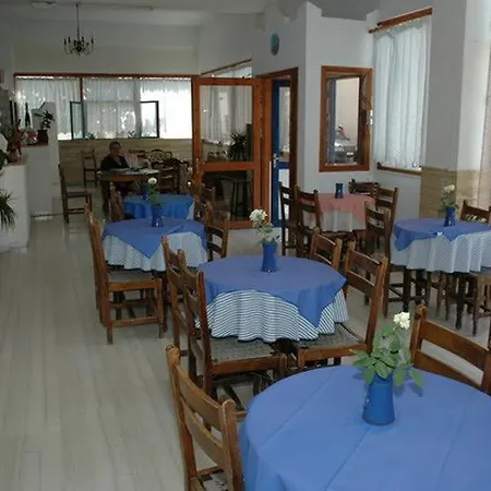 Meltemi Hotel 2*