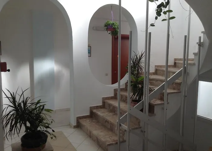 Meltemi Hotel Adamantas (Milos)